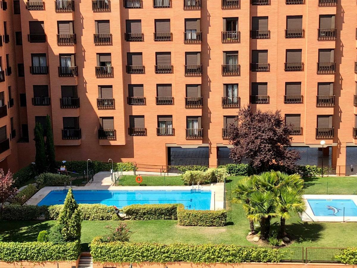 New Apartments Airport Ifema Мадрид Экстерьер фото